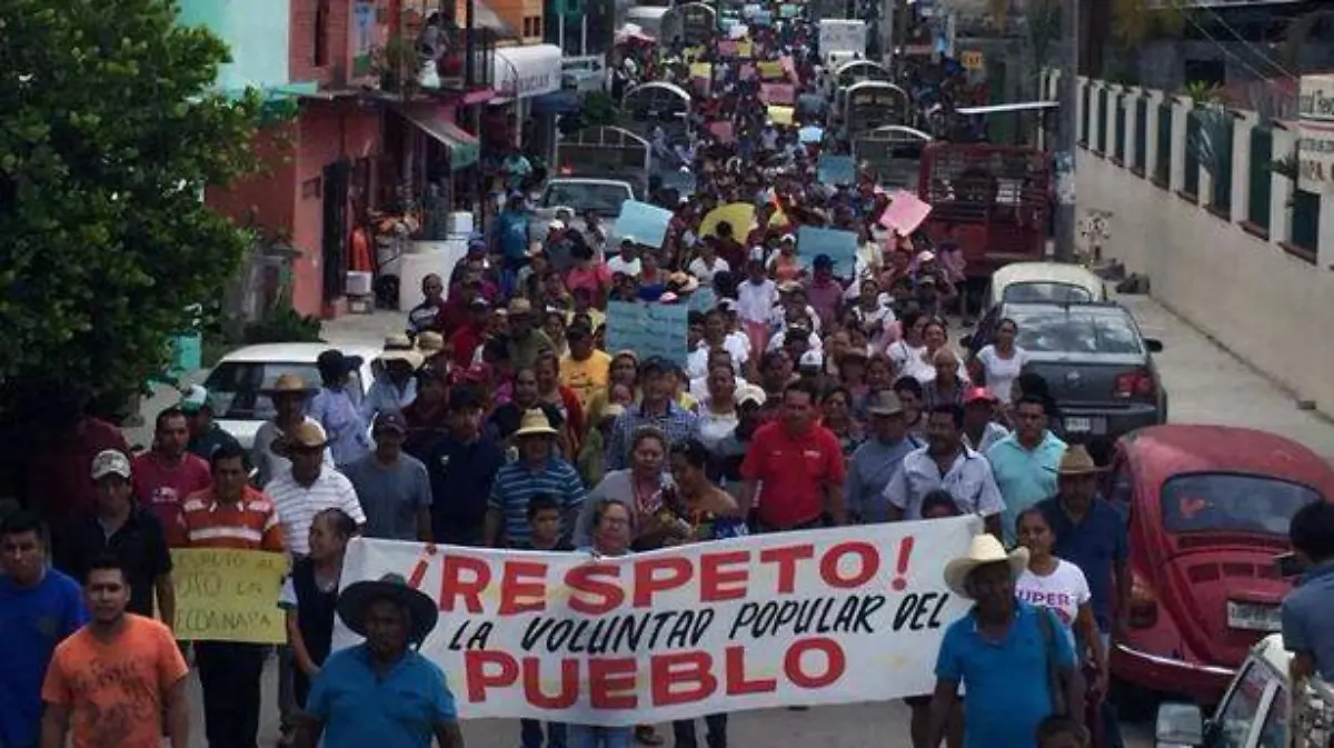 Marcha en Tecoanapa